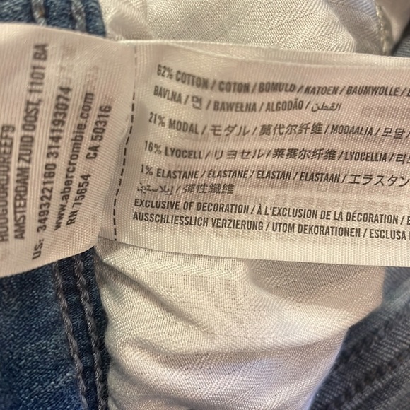 HOLLISTER Short-Short High Rise Denim Shorts With Frayed Hem Stretchy Size 26 - Picture 5 of 5